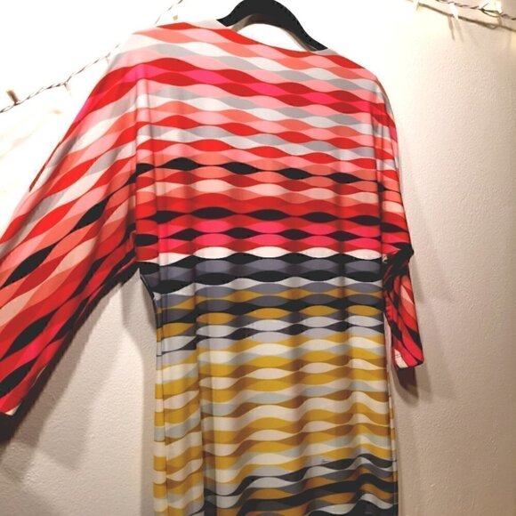 Trina Turk Women's 4 Colorful Soft Patterned Dress - Picture 10 of 10